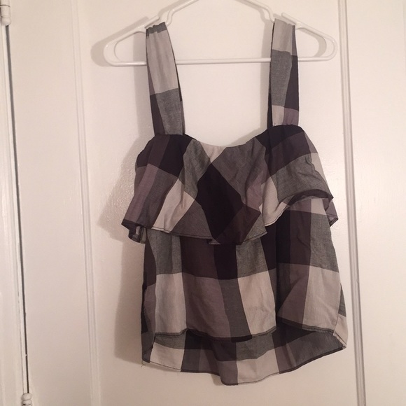 Who What Wear Picnic Plaid Ruffle Top - Picture 3 of 5